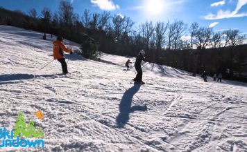 Ski Sundown Live Webcam - New Hartford, Connecticut