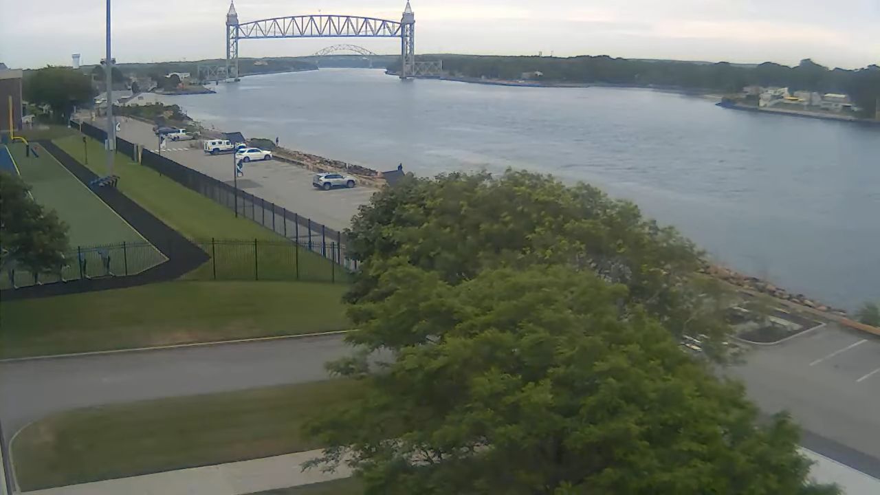 Live Webcam Bourne Bridge – Cape Cod Canal – MA