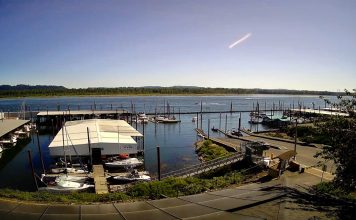Live Webcam Port Of Camas - Washougal, Washington