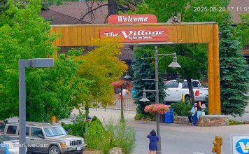 Big Bear Lake Village Live Webcam - Downtown Area