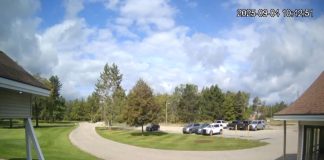 Settings Restaurant Webcam - Mancelona, Michigan