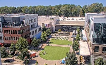 Fenton Live Webcam - Cary, North Carolina