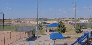 Live Webcam Pella, Iowa - Pella Rec Center