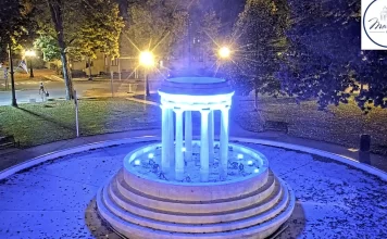 Brooks Memorial Fountain - Marshall, Michigan, Usa