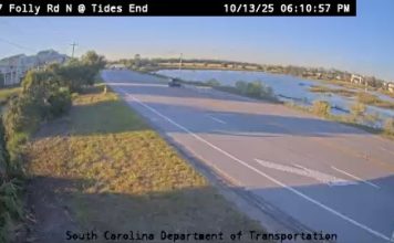 Folly Rd & Tides End Rd Intersection - Charleston, Sc
